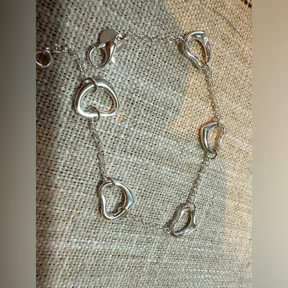 Sterling Silver Plated Heart Bracelet 8” - Picture 7 of 7